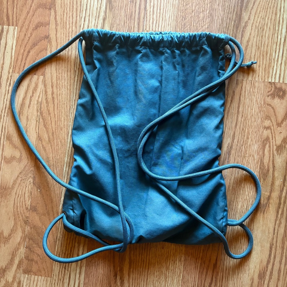 Nike Athletic Backpack Drawstring - Picture 5 of 5